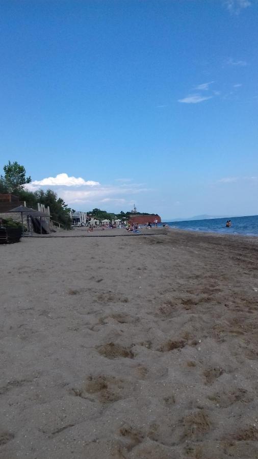 Hili Resort Luxurious Seaside Apartment Alexandroupoli Bagian luar foto